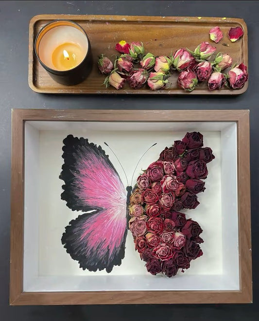 Crayon Dark Red Roses Material Packs